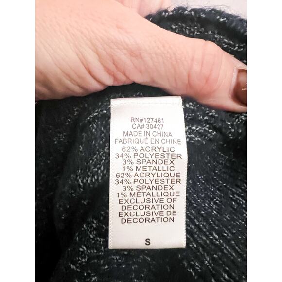 WildFox Malone 78 Sequin Embellished Sweater Size Small - Picture 7 of 7